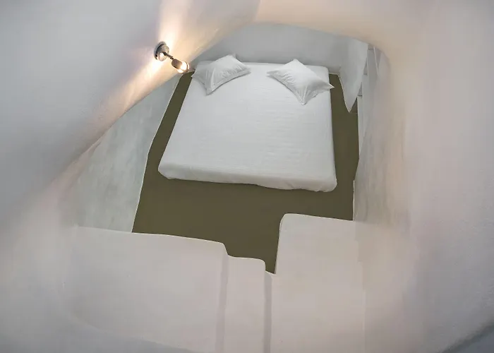 Cosmoia Cave House Οία